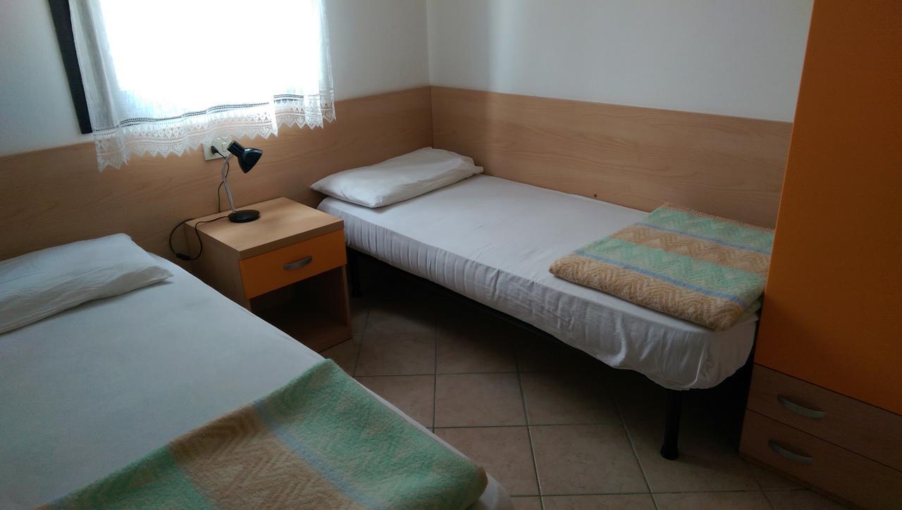 Condominio Columbus Bibione Exterior photo